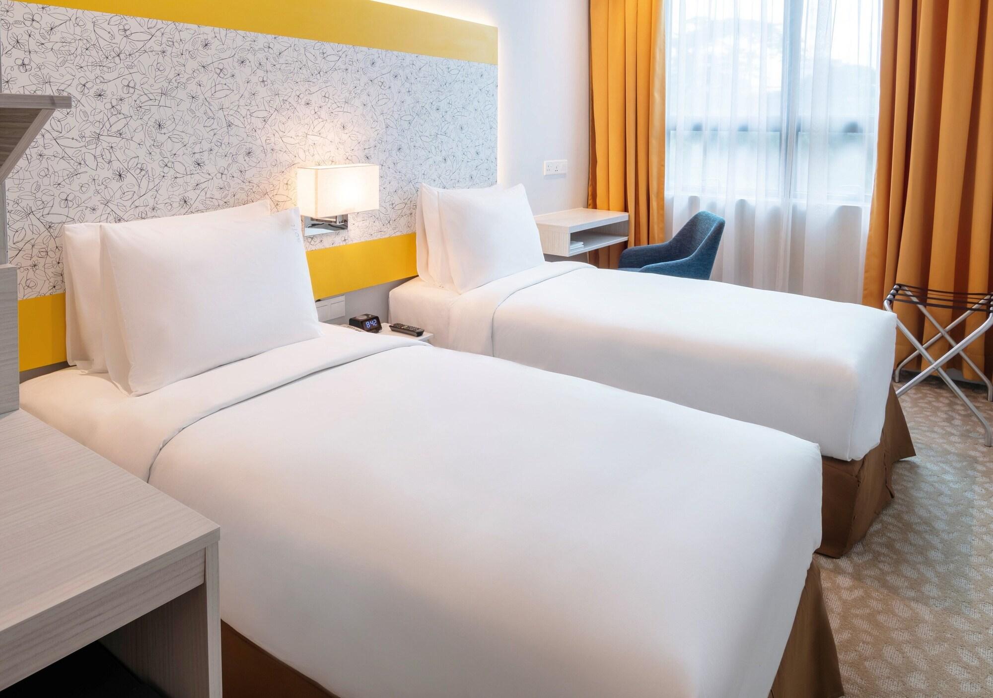 Holiday Inn Express & Suites Johor Bahru By Ihg Екстер'єр фото