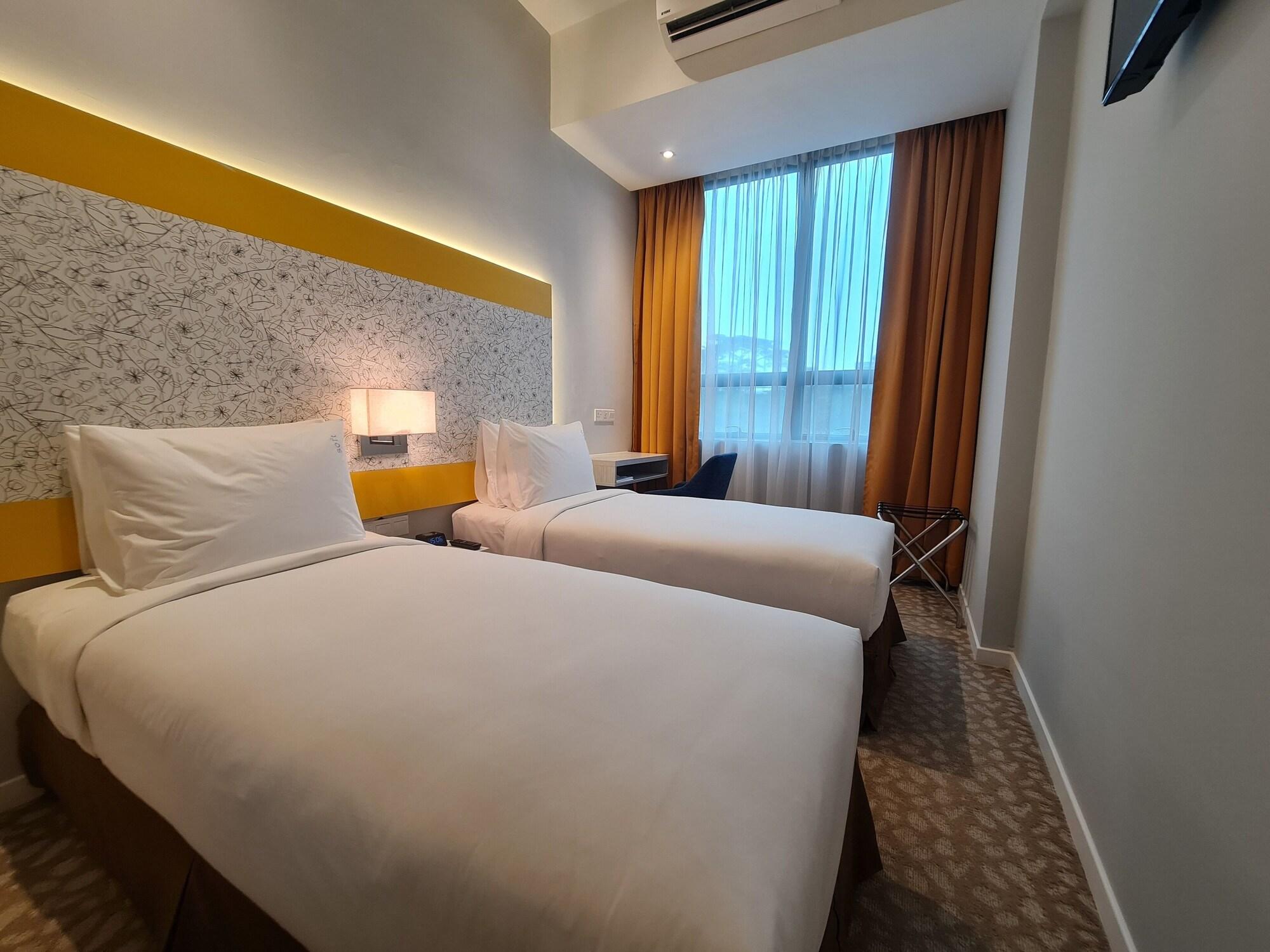 Holiday Inn Express & Suites Johor Bahru By Ihg Екстер'єр фото